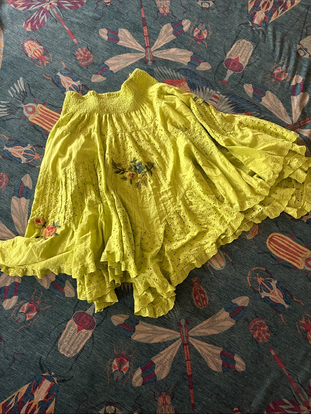 vintage J Peterman smocked waist embroidered appliqué skirt chartreuse 16